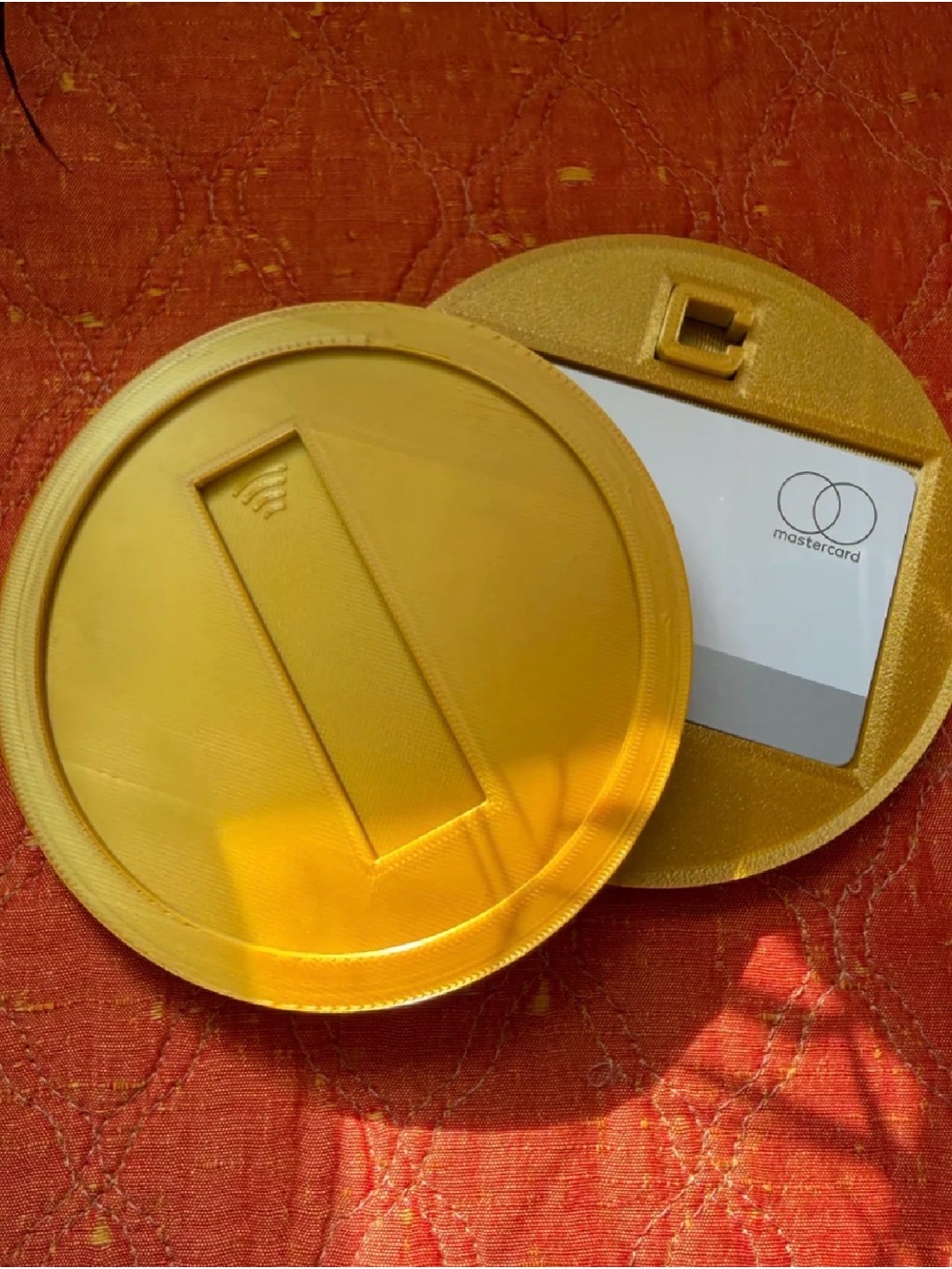 Tap & Pay Mario Coin Contactless Pay - Picture 4 of 9